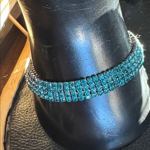 Gorgeous Vintage 4 Row Teal Rhinestone Bracelet w Fold Over Clasp